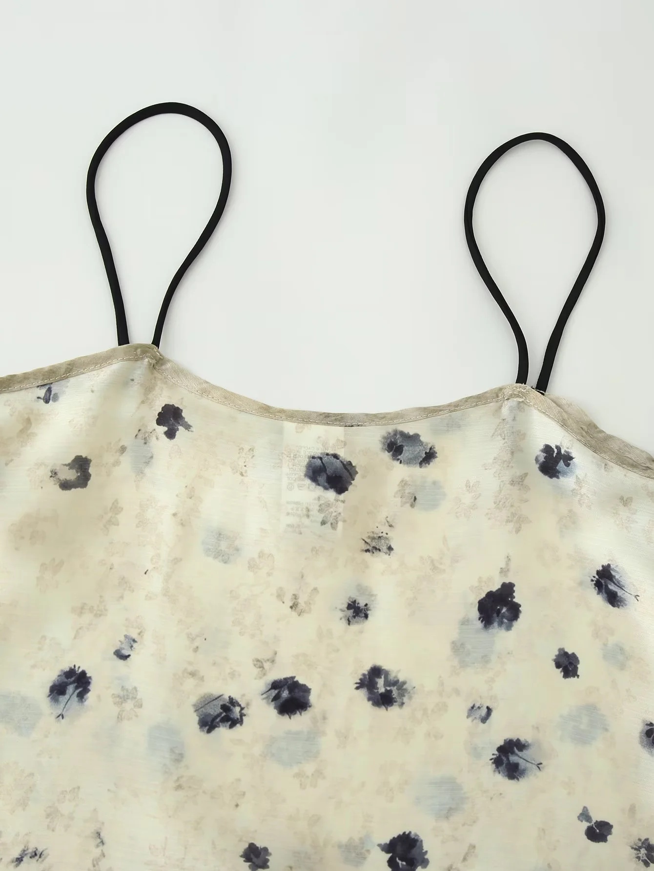 KONDALA Completo da Donna Eleg - Cami Top Lace recensione e prezzo